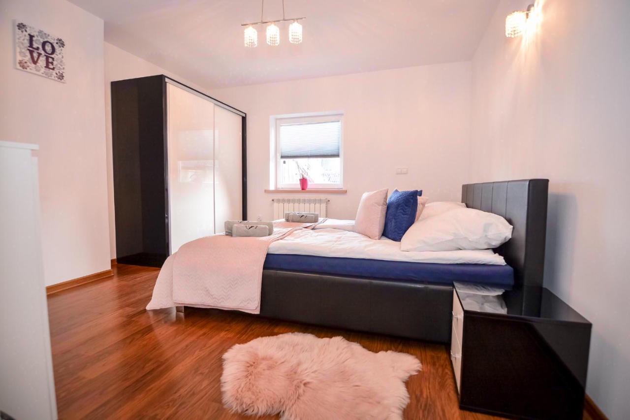 Apartamenty Przystanek Banska Banska Nizna Exteriör bild