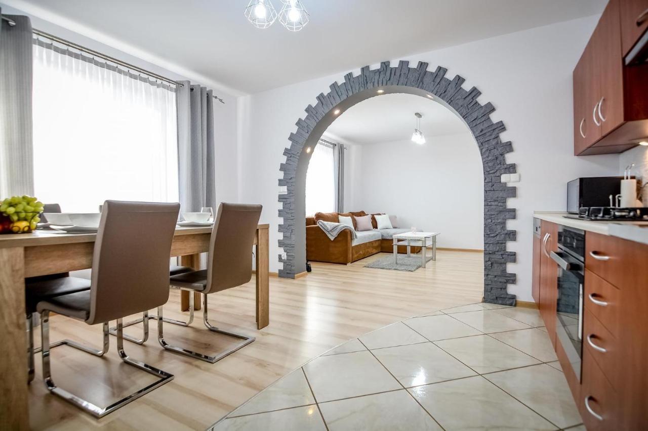 Apartamenty Przystanek Banska Banska Nizna Exteriör bild