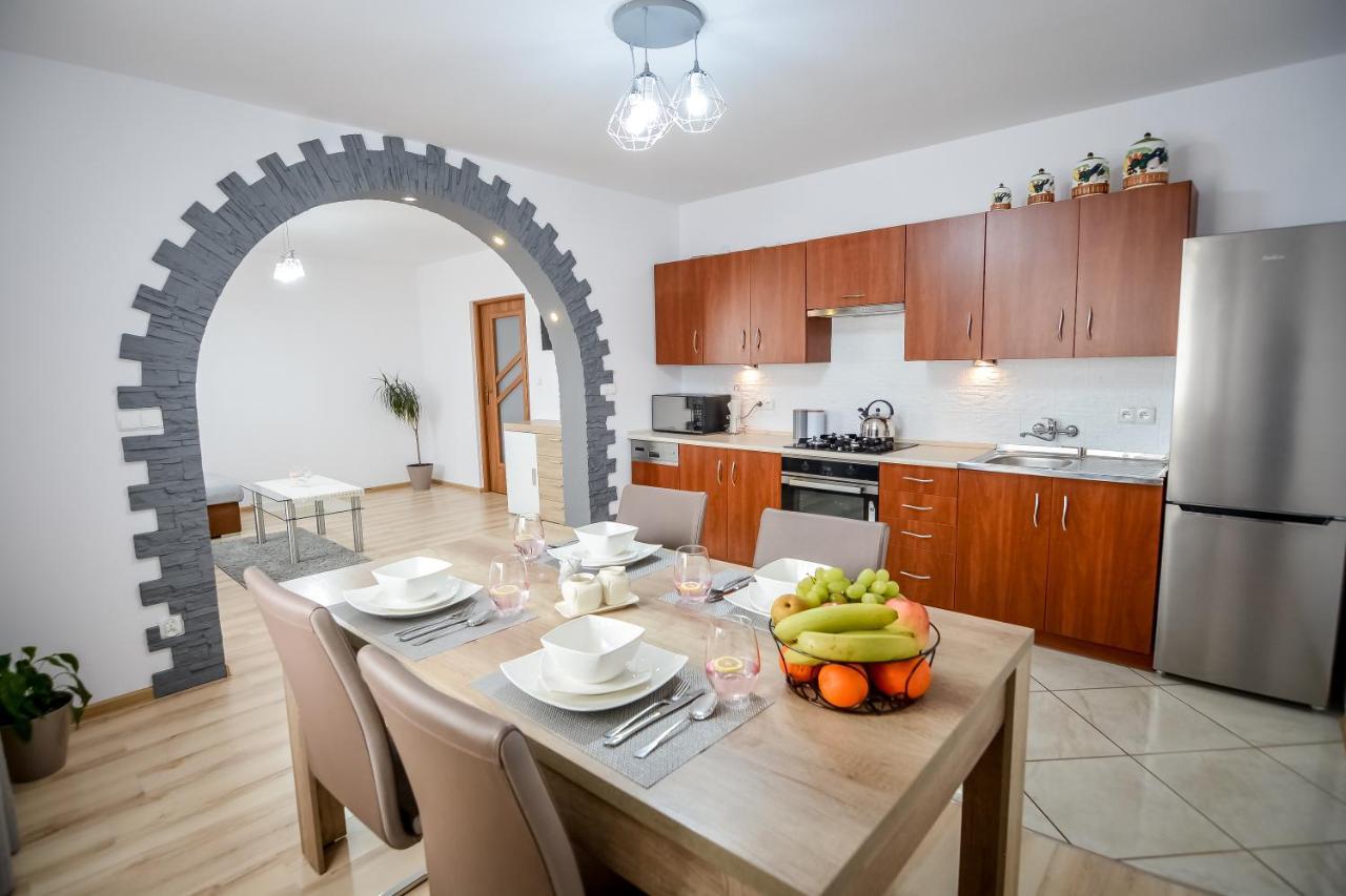 Apartamenty Przystanek Banska Banska Nizna Exteriör bild